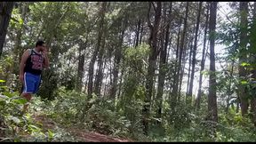 Perdida no meio do mato um estranho me ofereceu ajuda e olha no que deu Part 1