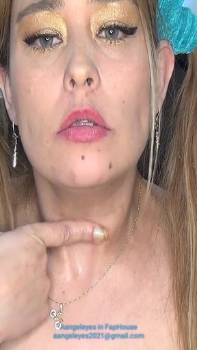 Hot Collegegirl Swallow Big Erasers
