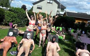 Neighborhood Sluts - Outdoor Bareback Gangbang
