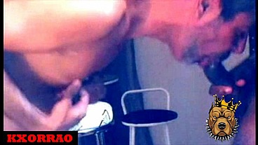 COMENDO GOSTOSO OS CASADOS! parte 2