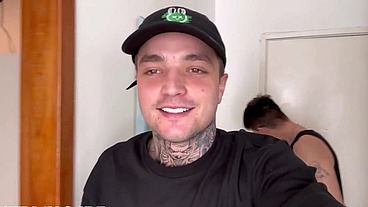 VISITEI MEU PRM0 E LEVEI ROLADA DELE ATÉ GOZAR.