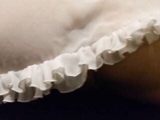 strap wife