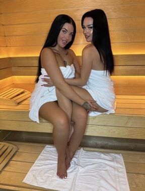 Lesbian Sex tape in the sauna