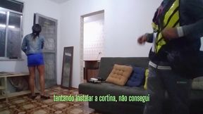 hotwife seduziu o moto uber deixou ele fuder sua buceta e cuzinho enquanto o corno estava escondido. no final marido aparece e pega eles no flagra