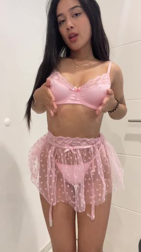 Adorable Chinese teen shows off her slim figure in a solo scene