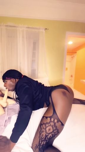 I WANT ANOTHER SEXTOY Who gone buy it for me?