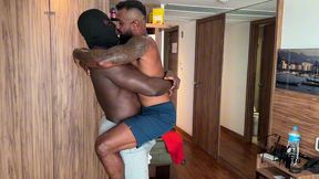 ele temo pau grande e eu adoro