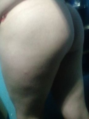 Showing the ass