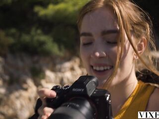 VIXEN Pair share redhead Jia