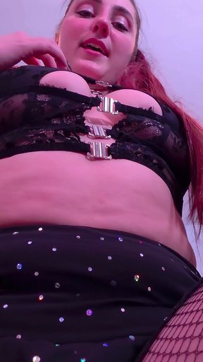 Ecstasy in Giantess Doxy's Thrall