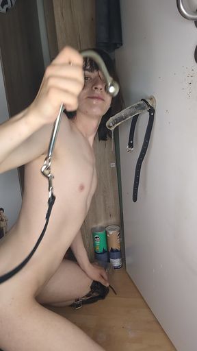 messy oral in nude with bondage