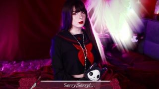Gadis sekolah goth cosplayer menunggang zakar di OnlyFans