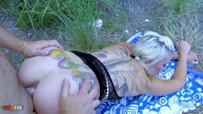 tattooed blonde gets ass fucked