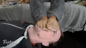 I love scrubbing my sweaty smelly feet on your face (Full HD 1080p MP4)
