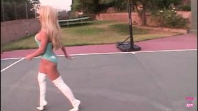 Blonde Bimbo Enjoys Deepthroating from Two Large-Dicked Guys