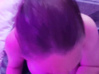 Hawt mother i'd like to fuck bekommt eine Gesichtsbesammung beim Blasen