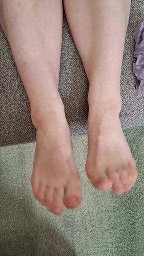 Amateur Colorful Soles Tease From Thea