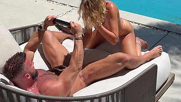 BEHIND THE SCENE WITH SEXY LOVELY LO