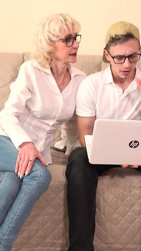 AuntJudysXXX - 60yo Skinny Mature GILF Dee Lite Fucks the Tech Support Guy   Clip 1