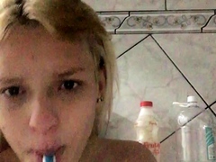 Amateur teen porsha solo action