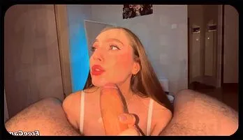 Curvy Brunette Blue Eyes Deepthroat Blowjob New release