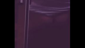 Le mamo la verga al repartidor de pizza le ofrezco propina y termina follandome