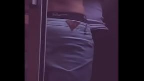 Le mamo la verga al repartidor de pizza le ofrezco propina y termina follandome