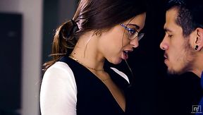 Titless nympho in glasses Riley Reid rides dick well on top after cuni