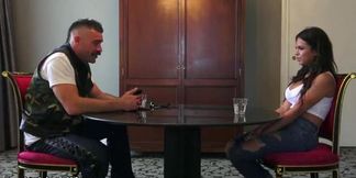 MILF Autumn Falls gets a facial from her Japanese lover