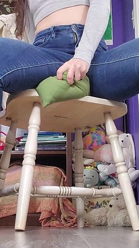 Hump in Heels and Jeans