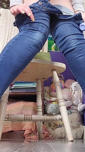 Hump in Heels and Jeans