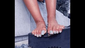 Si tu bouges je t&rsquo_&eacute_crase En G&eacute_ante &eacute_crasant des petits soldats M&ecirc_me ...