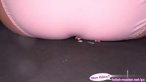 Giantess Grows and Shrinks Japanese Babe for erotic Vore Action