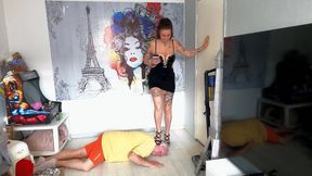 Head & Hands Walking In Sandals 2 (4K)