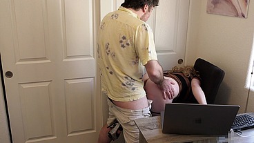 stepmom fucked in the office while working
