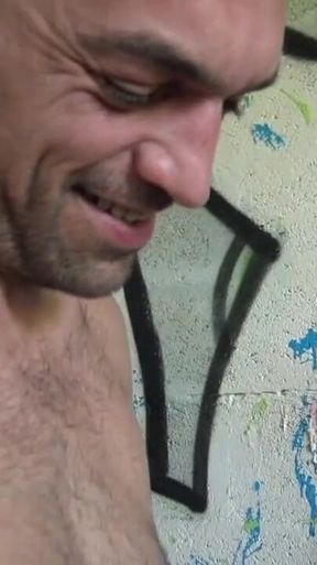 Slut creampied by XXL COKC in exhibit place cruising