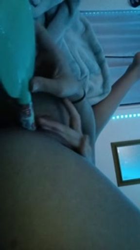 Girl masterbate's alone in her bedroom