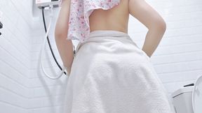 POV: Modest Hijabi Girl Towel Tease Soft, Sensual & Playful.