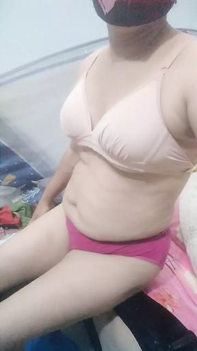 Pakistani Desi Bhabhi Is Sexually Every Xcited, Wants To Fuck You (part-9)