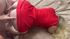My stepsister's big ass is so juicy that I fucked her doggy style and came in her pussy