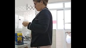 Nesse frio eu fico com os farol acesso e a Buceta &uacute_mida o tempo todo