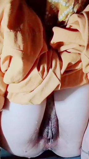 Desi Girl Masturbating And Automatically Urinated in Passion   Clip 1