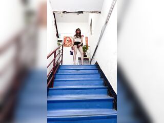 expose myself at motel stairs with vibrating egg & LED booty-plug