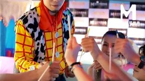 【国产】麻豆传媒作品/MTVQ6 EP1麻豆恋爱巴士 节目篇上集 002/免费观看