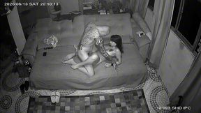 caiu na net! casal fode gostoso sem saber que tinha camera escondida gravando tudo.