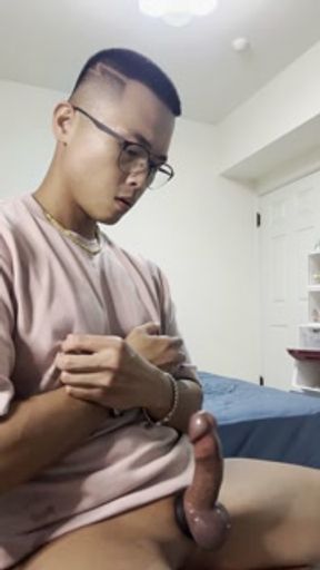 噴出滿滿精液