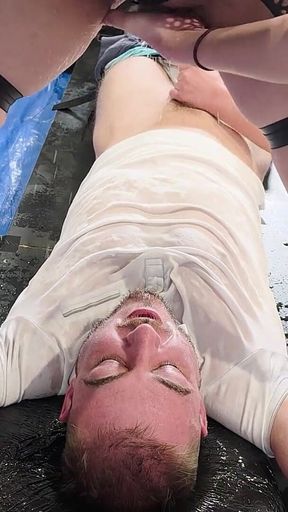 Charlie Liveshow Feat Lolahoop - *** of the Squirters
