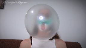 Maddy's Biggest Bubbles Yet SD