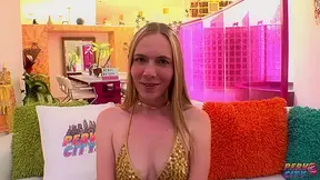 Naughty teen 18+ Kitty Cums