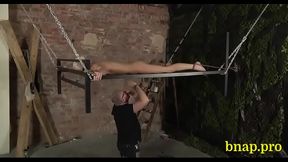 Gay Dude Embraces Intense BDSM Action In Hardcore Fetish Session
